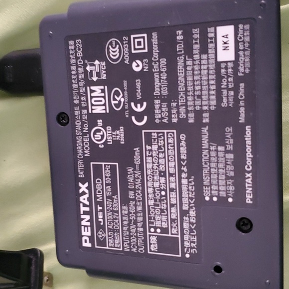 📷 Pentax battery charging stand d-bc23 - Picture 2 of 2